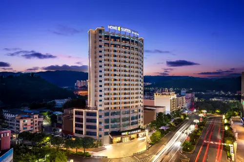Liupanshui Panzhou Home2 Suites by Hilton Hotel Hotels in Panzhou