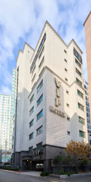 永登浦VIP酒店 鄰近63 大廈的酒店