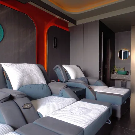 Wenling Ruoheng Xinboyueju Hotel (Jinyue City)