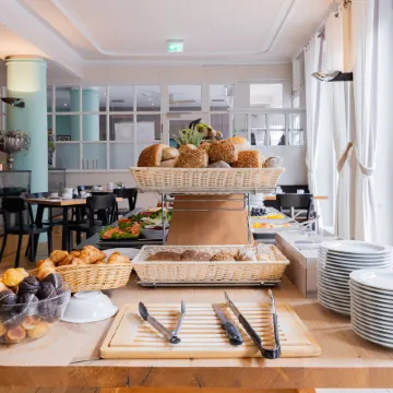 Garner Hotel FRIEDRICHSHAFEN by IHG
