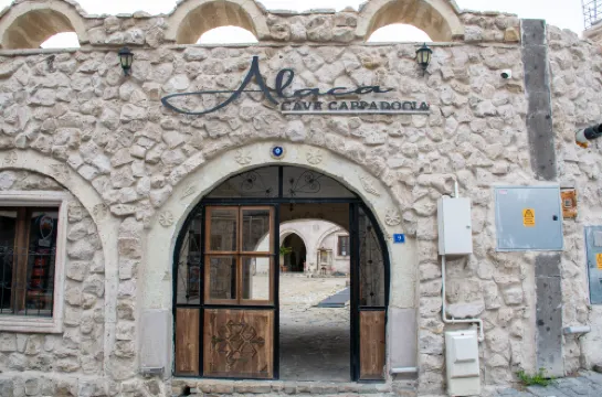alaca cave cappadocia โรงแรมในเกอเรเม