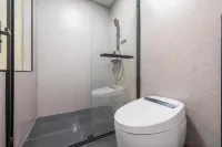 Jinjiang Jinyue Licheng Hotel (Wudianshi Traditional Blocks Wanda Plaza)