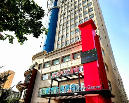 Xintianhe Grand Hotel (Yanqi Stadium) Hotels in Yanqi