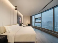 Chongqing Shiqiaopu Longfor Starry Street Atour Hotel Hotels near Jiu Longpo