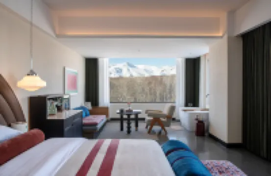 EMA·HOTEL Discovery Secret Realm Hotel (Altay)