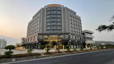 Hadara Peninsula Hotel Hotels in Dongping Pearl Bay