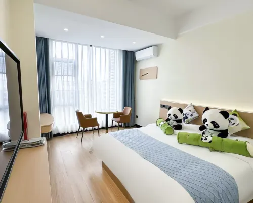 Riverside Bay Hotel 뤄딩 호텔