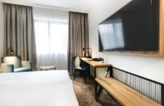 Qubus Hotel Łódź โรงแรมใน