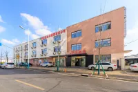 Mingtu Interstellar Hotel Hotels in Dishui Lake and Lin'Gang Area