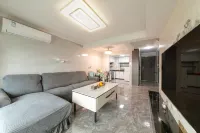 Xiamen Xiangge Huating Apartment (South Square, Xiamen North Railway Station) - con vistas a la montaña