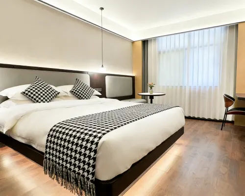 Nanjiang Snow Hotel (Motuo Branch, Linzhi • Tourist Center) Hotels in Motuo