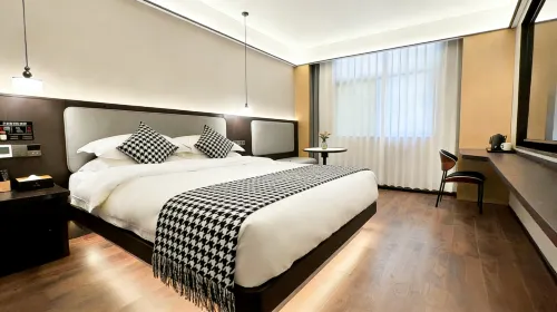 Nanjiang Snow Hotel (Motuo Branch, Linzhi • Tourist Center)
