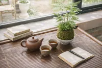 The Stork House - Serene Garden Retreat