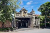 Palette Resort Argya Santi Jimbaran Hotels near Rock bar