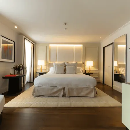 Hospes Puerta de Alcalá, a Member of Design Hotels