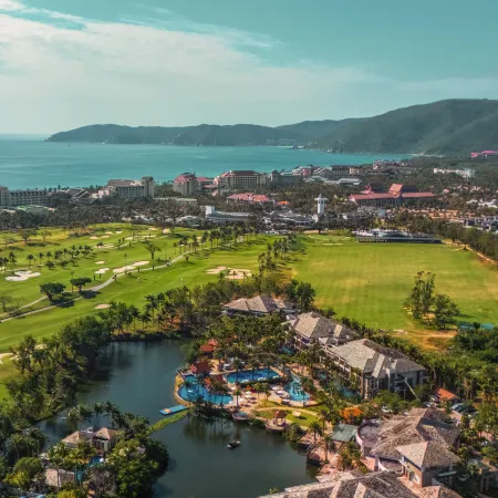 Grand Metropark Villa Resort Sanya Yalong Bay