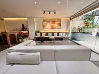 MAI HOTEL - Near Bui Vien Street