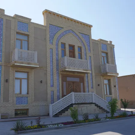 Khiva Alibek Boutique