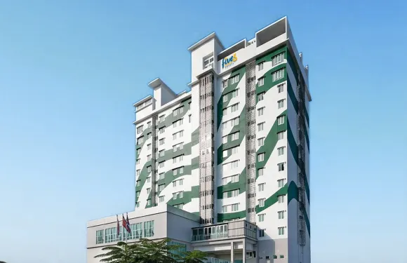 迪沙魯Fives酒店