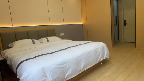 Hanhan Business Hotel
