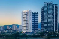 Yibin Xingtin Hotel (Hejiangmen Square · Yangtze River Park Water Curtain Square)