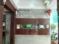 DEN-A2 Pratunam - Juldis Tower Hotels in Bangkok