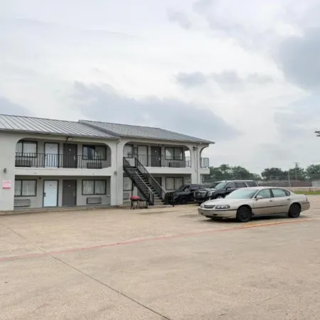 Delux Inn Mesquite Near I-30 Dallas