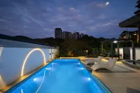 Xile Valley Resort Villa - شرفة