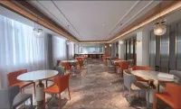 โรงแรมมันดาลา ตางสง - ที่มีที่จอดรถ