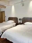 Iron-eating Beast · Designer Homestay (Changpinggou Scenic Area Store) - Inns