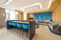 Home Inn · neo - Huajin Avenue Nanfeng Department Store, Linyi, Yuncheng - parking
