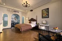 Wanhe · Homestay French Light Luxury Homestay (Dali Ancient City South Gate) - Romantic
