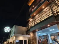Finch Suite Hotels in Cihideung