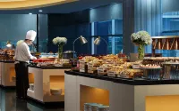 Manhattan Hotel Jakarta - Desayuno
