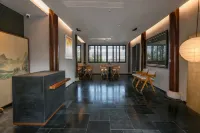 Lizhuang Moonlight Field Xinghexing Art-themed Homestay - 4-Star