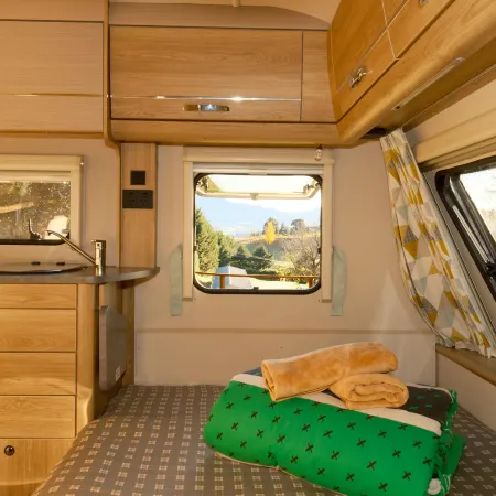 Sundale Caravan Retreat - Wanaka