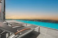 Hill10 Premier Suites Shah Alam - Infinity Pools