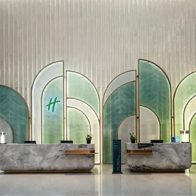 Holiday Inn & Suites CHONGQING NANAN by IHG Hotels in de buurt van Nanbin Road