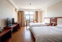 Hengrun Hotel - غرفة مطلة على الجبل