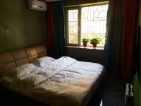 Dream Weilan Family Homestay (Heroic Community Branch)