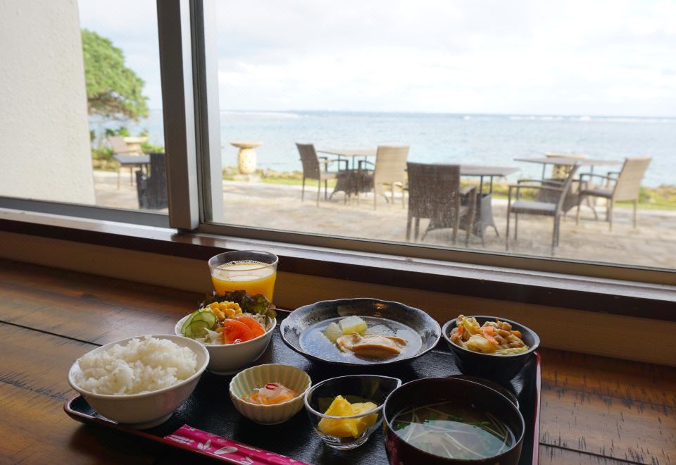 2. 호텔 오션 나키..