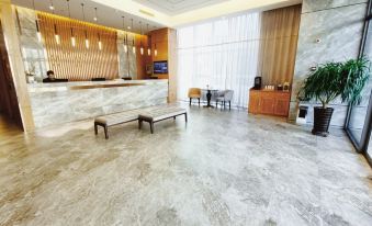 Heyi Zhishang Hotel (Changchun Oriental Plaza Metro Station)