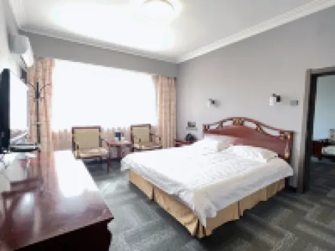 撫順煤都ホテル