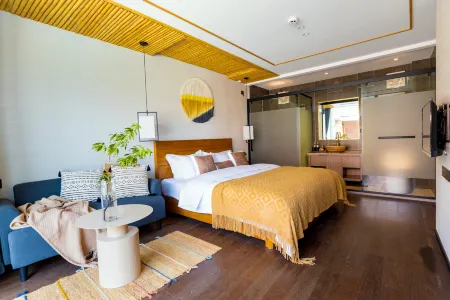 Puzhe hei Yunlu Lake View B & B Отели рядом с достопримечательностью «Fairy Cave»