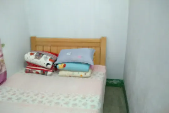 Neixiang Yufu Hotel