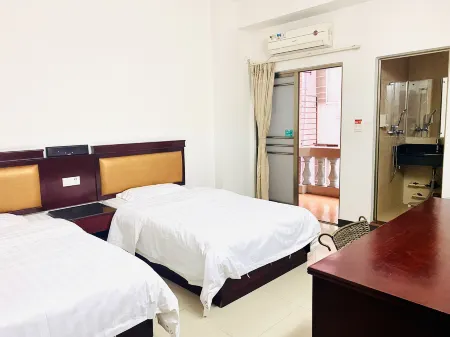 Yangchun Yida Hotel Отели в г. Янчунь