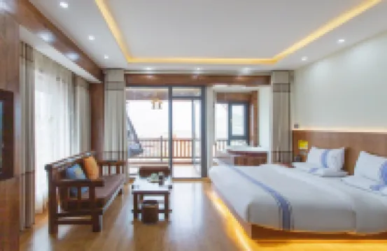 Hupan Renjia Inn