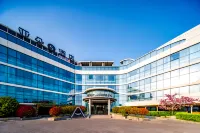 Atour S Hotel, Wheat Island, May Fourth Square, Qingdao Hotel in zona Hailuo Guniang Lighthouse