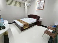 Xinyuan Business Hotel
