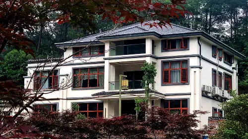 shaoshan Hongzhiyuan Inn (Former Residence Scenic Area)